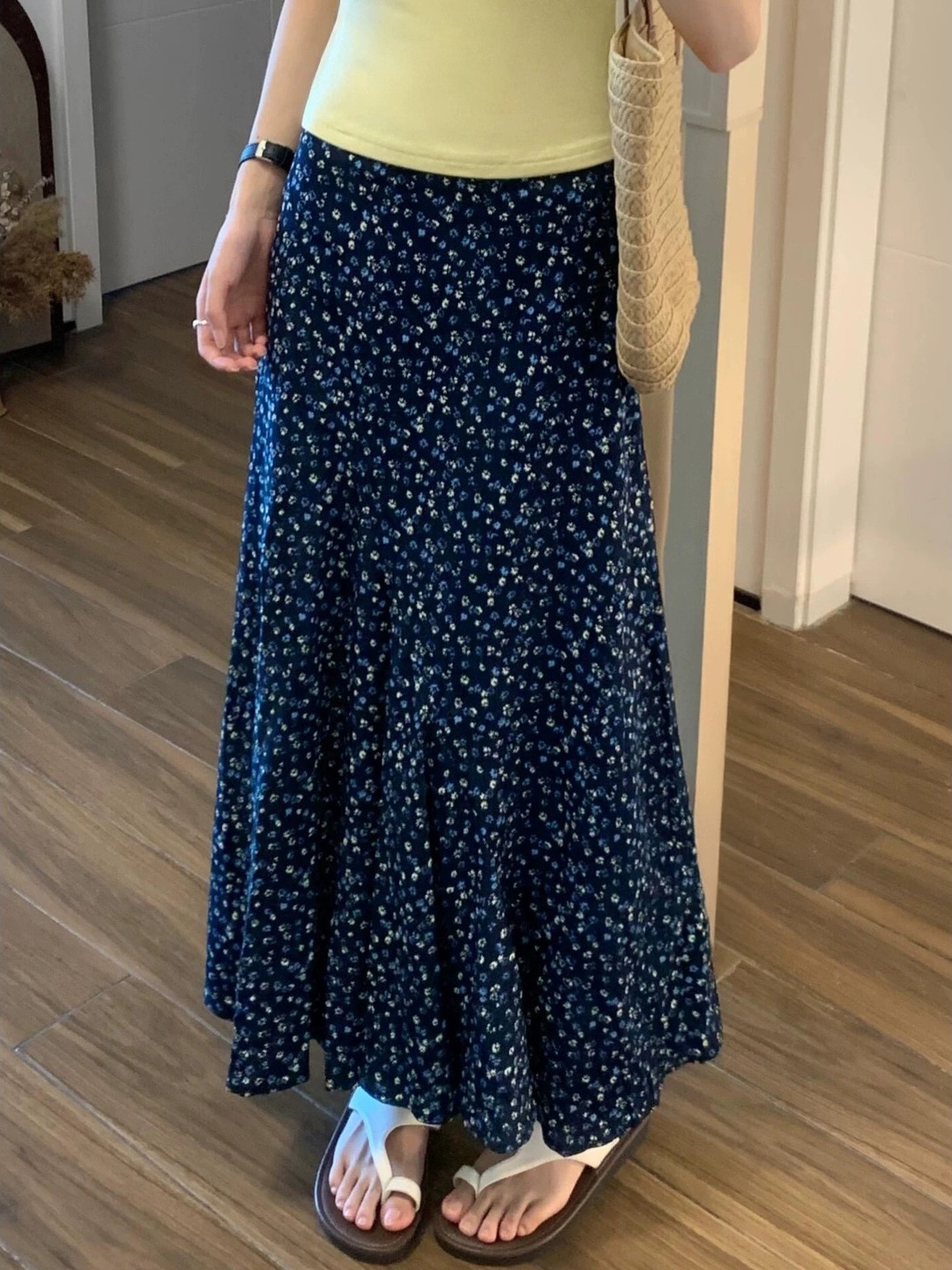 Midi Skirt Floral - Plus Size A-lijn midi-rok met bloemenprint